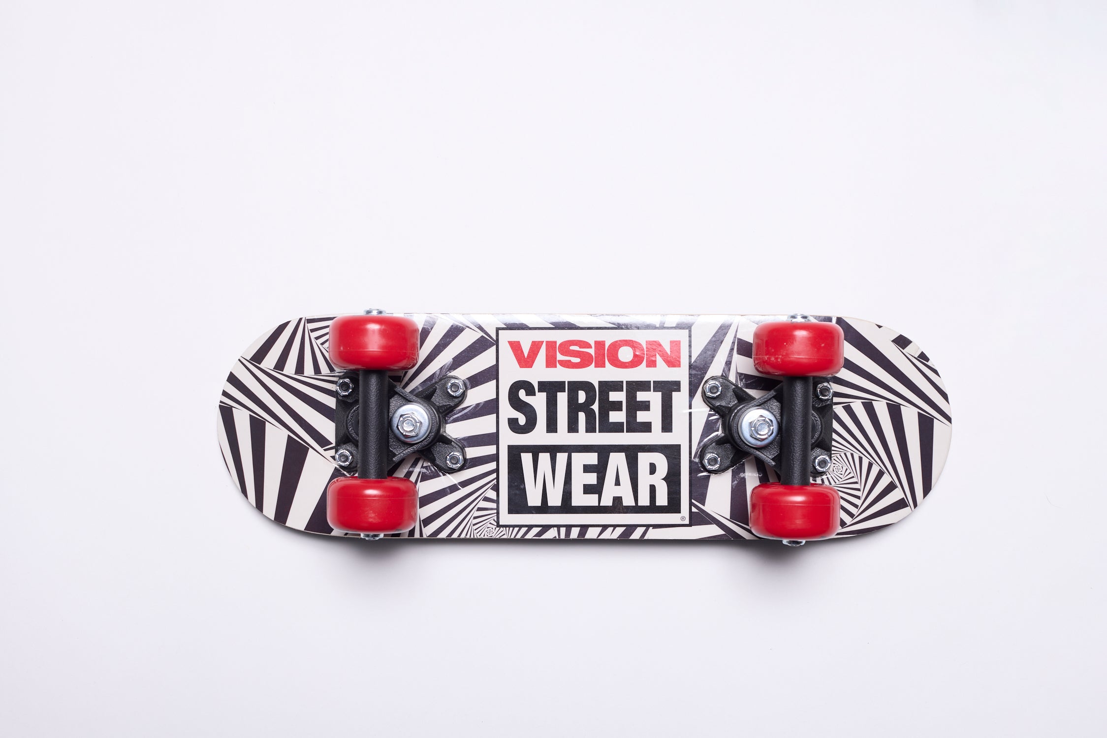 Vision Street Wear Mini Skateboard 5"x17" Black & Ivory
