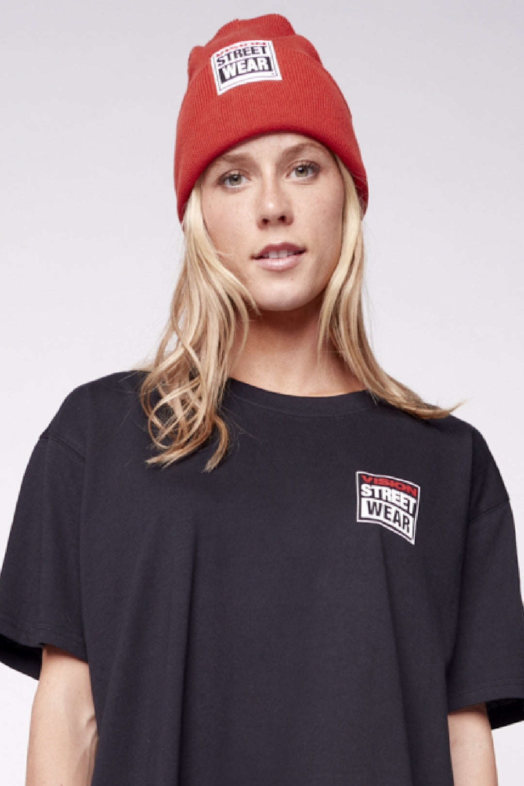 Cuffed Beanie With Large Logo Patch - Red